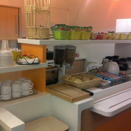 Ibis Budget Narbonne Sud A9/A61 Екстериор снимка