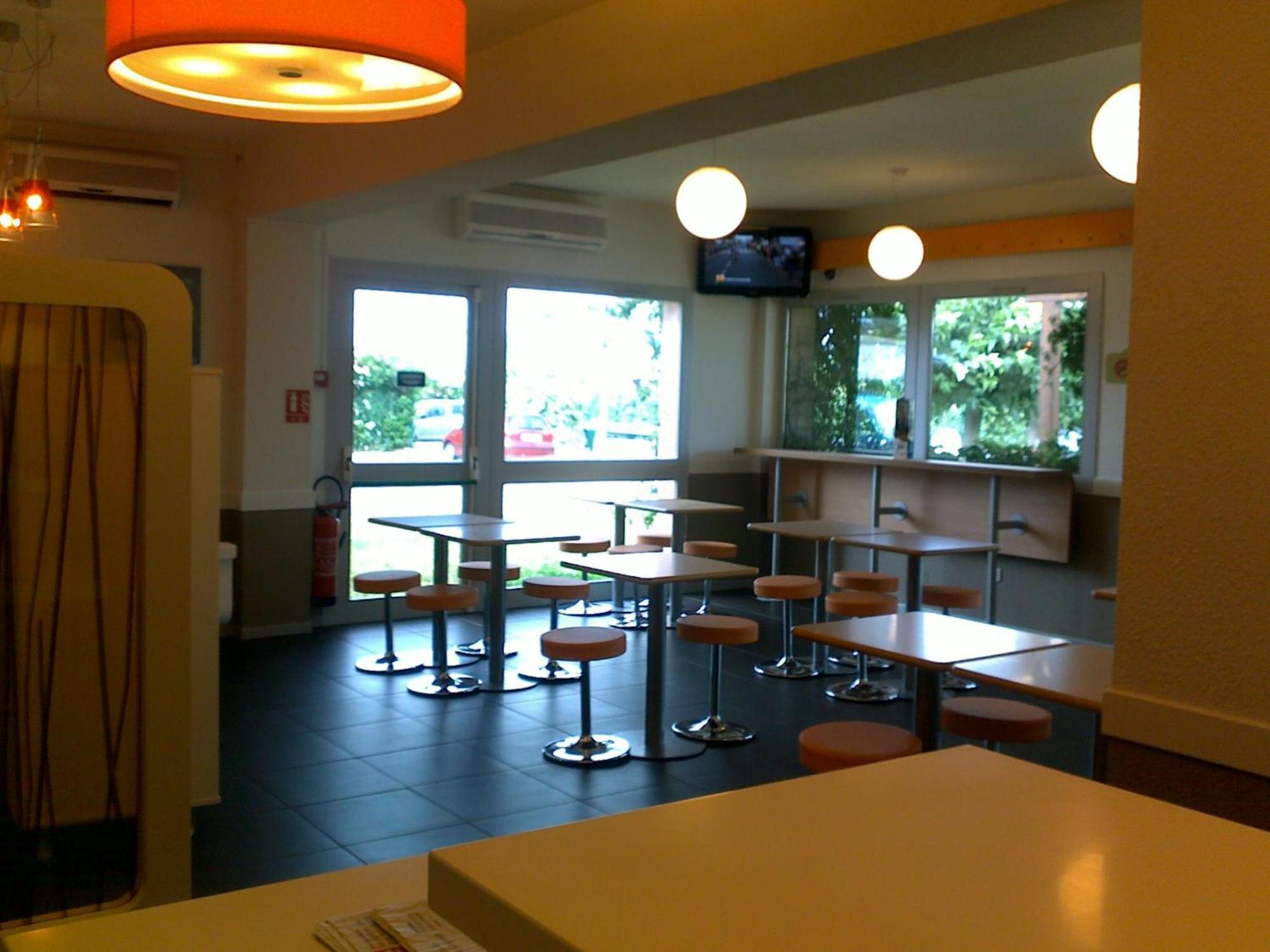 Ibis Budget Narbonne Sud A9/A61 Екстериор снимка