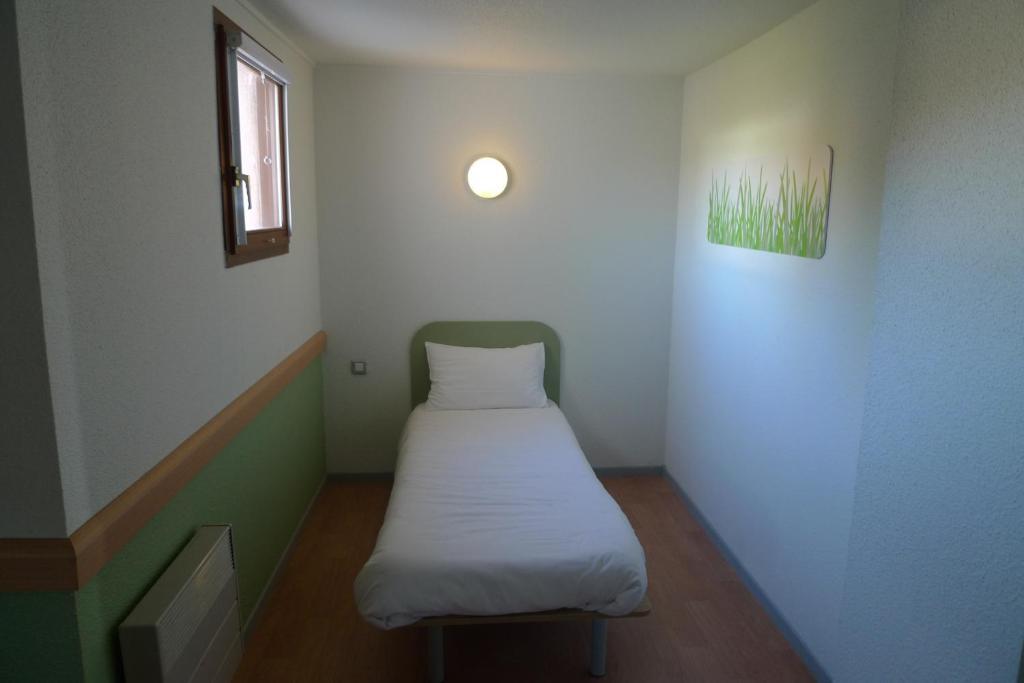 Ibis Budget Narbonne Sud A9/A61 Стая снимка