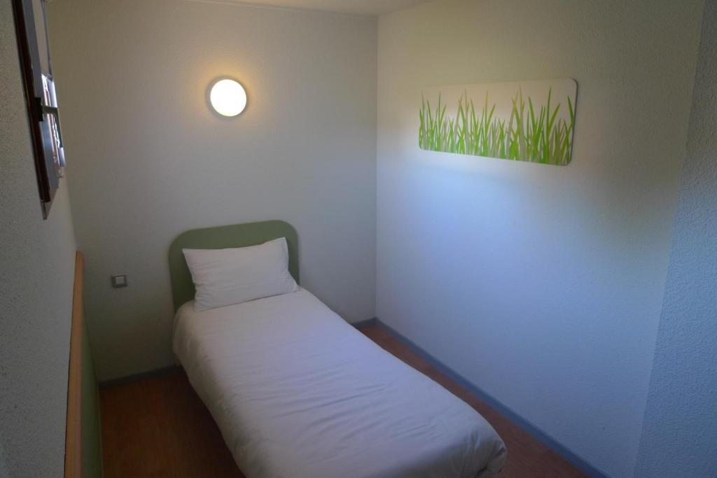 Ibis Budget Narbonne Sud A9/A61 Стая снимка